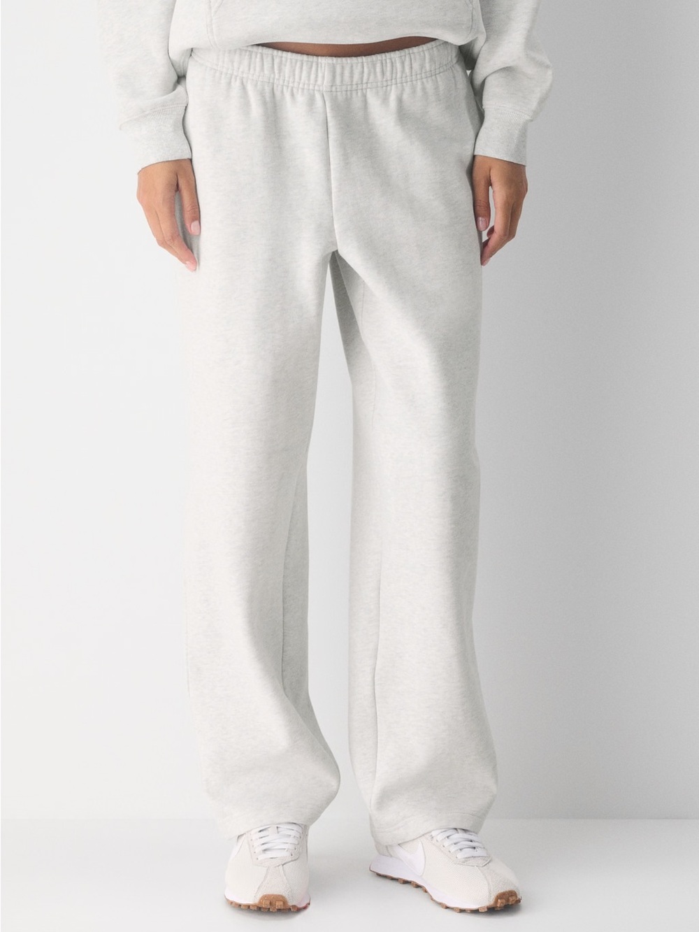 Aritzia Cozy Sweatfleece Mega Straight Sweatpant, Heather Cloud White, XS
